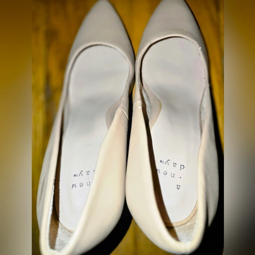 A New Day Women's Nude Heels - 7W